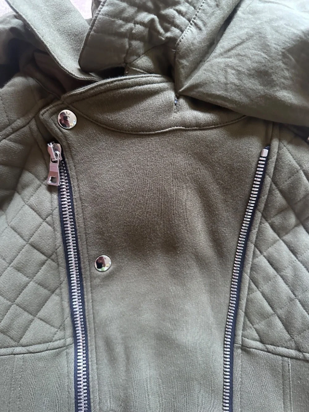 Title: Balmain Paris Napoleon Hooded Quilted Vest Olive M